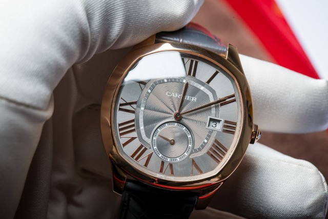Examen de la réplique de montre historique abordable Cartier Drive de Cartier pour homme